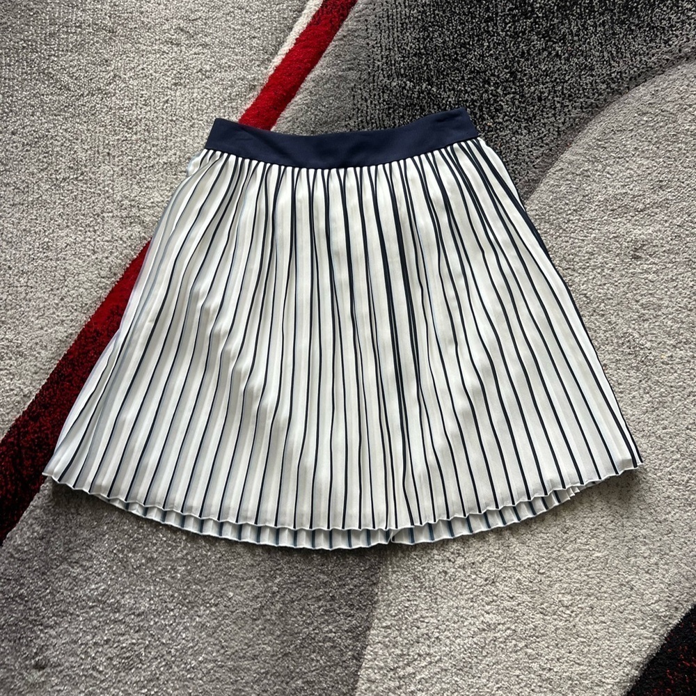 J.Crew White Navy Contrast Pleated Mini Skirt
